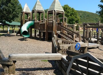 iowa/yellow-river-state-forest/attraction/fort-fun-park