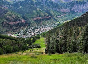 colorado/telluride/attraction/telluride-downtown