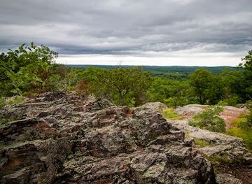 missouri/elephant-rocks-state-park/attraction/hughes-mountain-natural-area