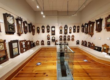 mississippi/tombigbee-national-forest/attraction/cullis-and-gladys-wade-clock-museum