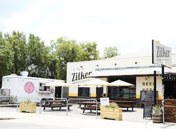 texas/austin/attraction/zilker-brewing-company-and-taproom