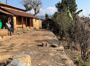 nepal/narayani-zone/attraction/fishtail-fewa-view-spot-baytaini