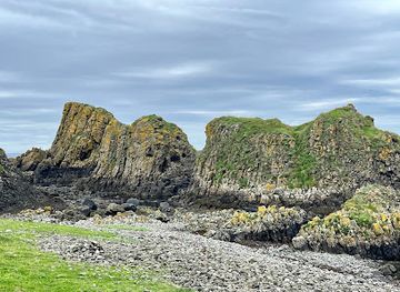 ireland/causeway-coastal-route/attraction/the-skull-rock