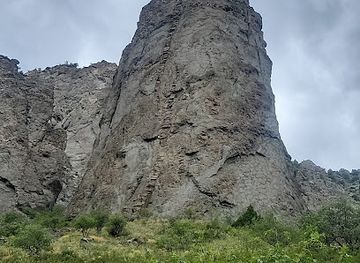 armenia/yeghegis-village/attraction/stairway-steps-to-heaven