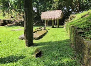 belize/central-belize/attraction/nim-li-punit-mayan-ruins