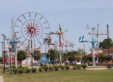 north-carolina/high-country/attraction/vollis-simpson-whirligig-park
