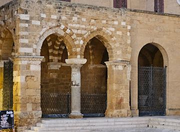 italy/salento/attraction/loggia-dei-templari