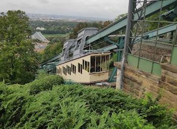 germany/dresden/attraction/dresden-suspension-railway
