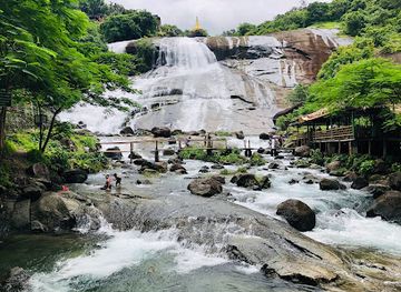 myanmar-burma/hpa-an/attraction/zin-kyaik-waterfall