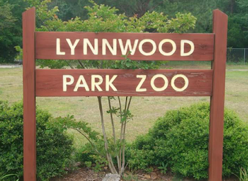north-carolina/high-country/attraction/lynnwood-park-zoo