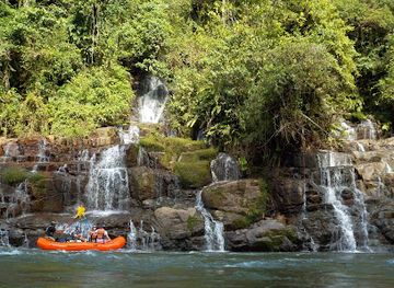 ecuador/tena/attraction/caveman-adventures