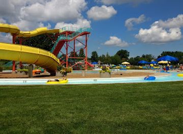 indiana/west-lafayette/attraction/tropicanoe-cove