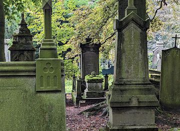 belgium/west-flanders/attraction/the-skull-grave