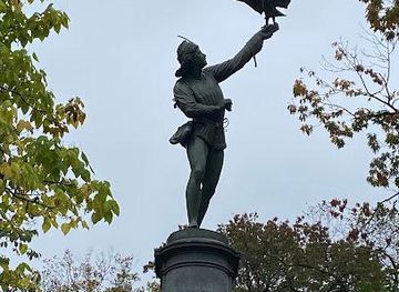 connecticut/stamford/attraction/the-falconer