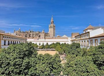 spain/seville/attraction/patio-de-banderas