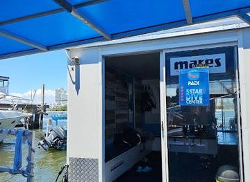 australia/outback/attraction/queensland-scuba-diving-company