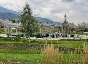 austria/zillertal/attraction/crystal-cloud-mirror-pool