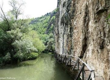 bulgaria/pleven/attraction/