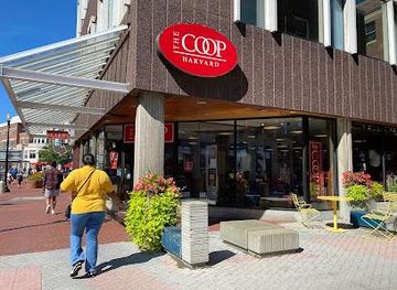 iowa/newton/attraction/harvard-coop