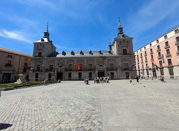 spain/madrid/malasana/attraction/esculturas-y-monumentos-de-madrid