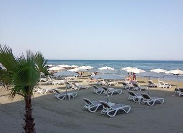 cyprus/nicosia/attraction/mackenzie-beach