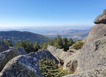 bulgaria/vitosha-mountain/attraction/the-black-rock-peak