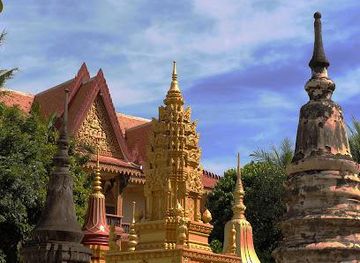 cambodia/siem-reap/attraction/wat-damnak