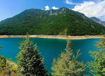 montenegro/piva/attraction/piva-lake