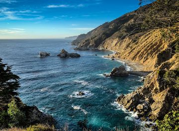california/big-sur/attraction/mcway-cove