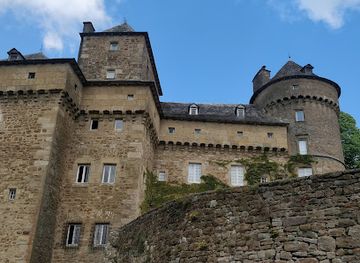 france/midi-pyrenees/attraction/chateau-de-montrozier
