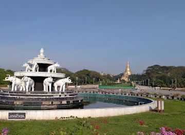 myanmar-burma/yangon/hlaing/attraction/pyi-the-u-yar-nyin