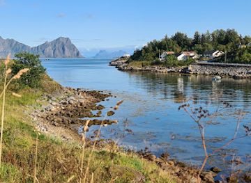 norway/nordland/attraction/vagan-church