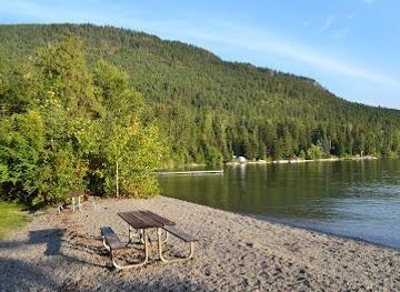 montana/kalispell/attraction/yellow-bay-flathead-lake-state-park