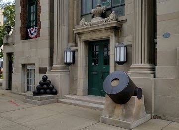 illinois/peoria/attraction/gar-hall