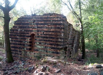 italy/val-d-orcia/attraction/eremo-di-montespecchio