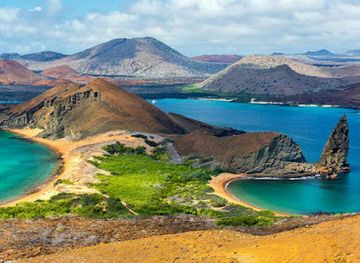 ecuador/galapagos-islands/attraction/galapagos-marine-reserve