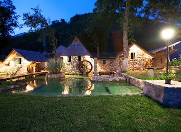 bosnia-and-herzegovina/foca-region/attraction/rafting-tara-tri-vodenice