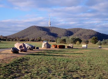 australia/canberra/manuka/attraction/national-rock-garden