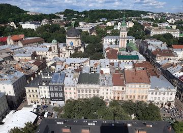 ukraine/lviv/rynok-square/attraction/dovhyy-prokhidnyy-dvir