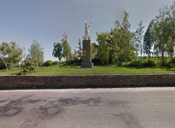 ukraine/sumy-region/attraction/stela-sumi