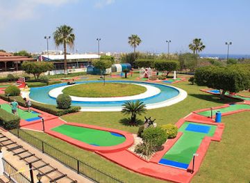 cyprus/fig-tree-bay/attraction/star-leisure-mini-golf