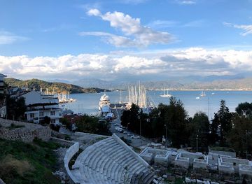 turkiye/lycia/attraction/the-ancient-lycian-mezari2