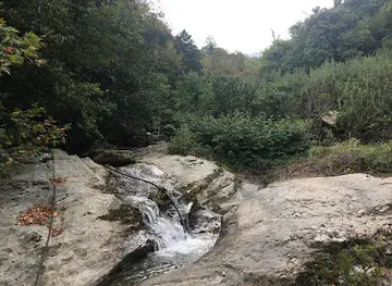 Γαλανόρεμα Καταρράκτης μικρός