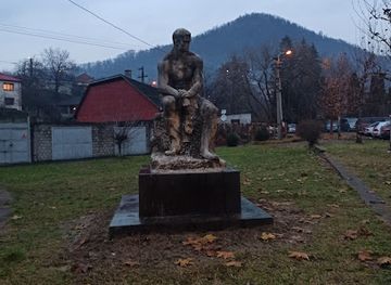 romania/baia-mare/attraction/statuia-minerului