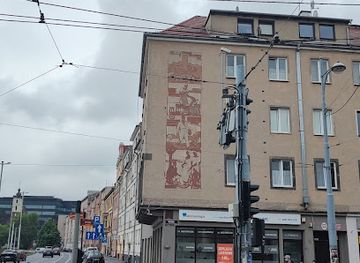 poland/wroclaw/attraction/plaskorzezba-mural-z-czasow-prl