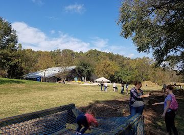 missouri/lake-of-the-ozarks/attraction/mecca-farm