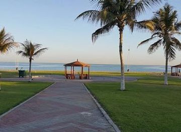 oman/muscat-governorate/attraction/ghubrah-lake-park