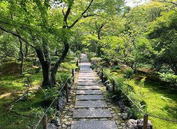 japan/nara/attraction/hokyo-in