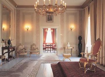 greece/athens/attraction/u