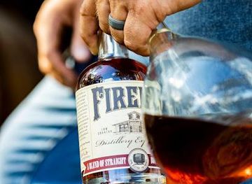south-carolina/north-charleston/attraction/firefly-distillery